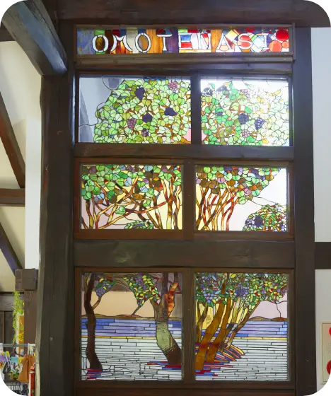 ステンドグラス | 施設内風景
